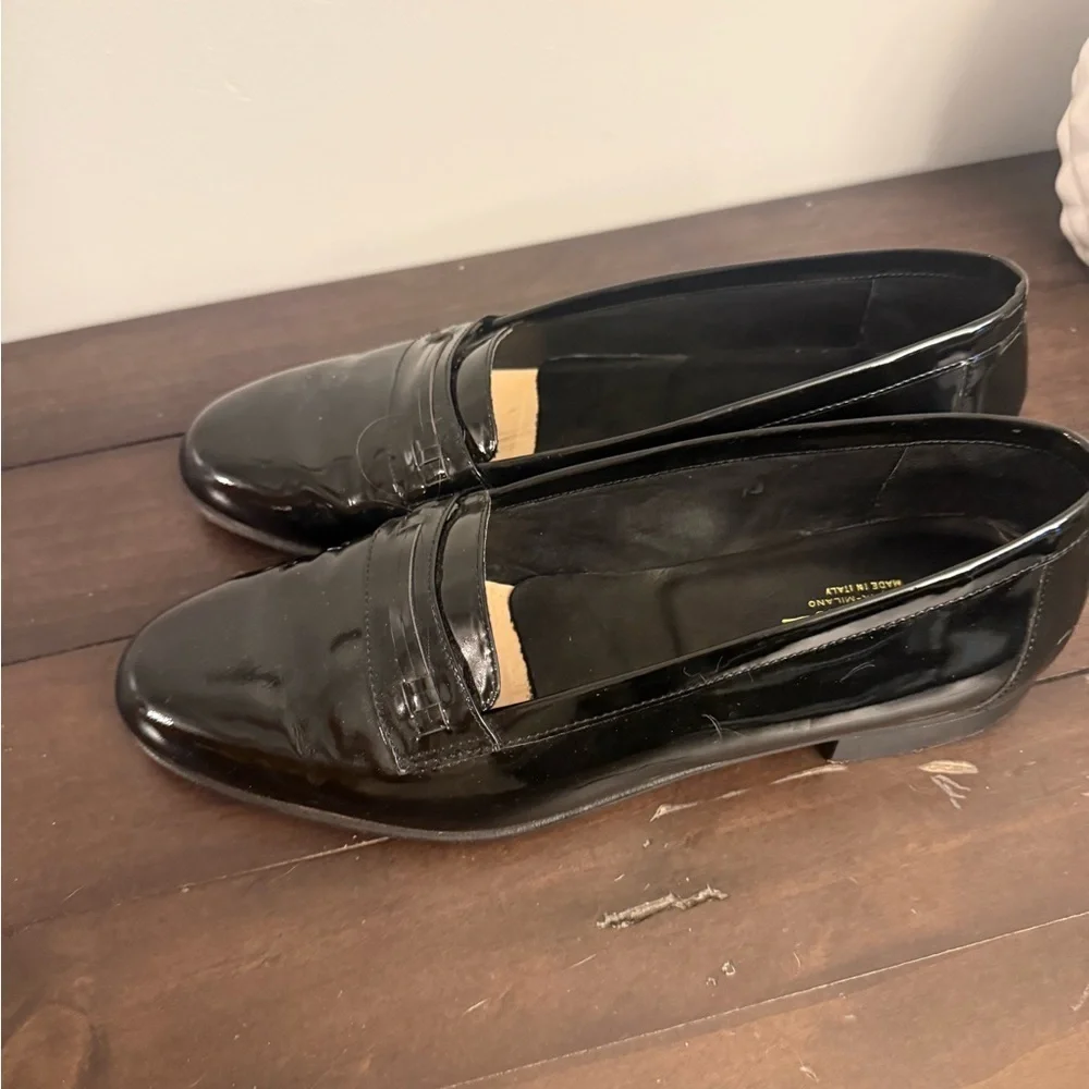 Gil Mitri Black Patent Leather Loafers – Made in Italy (Size 9M)